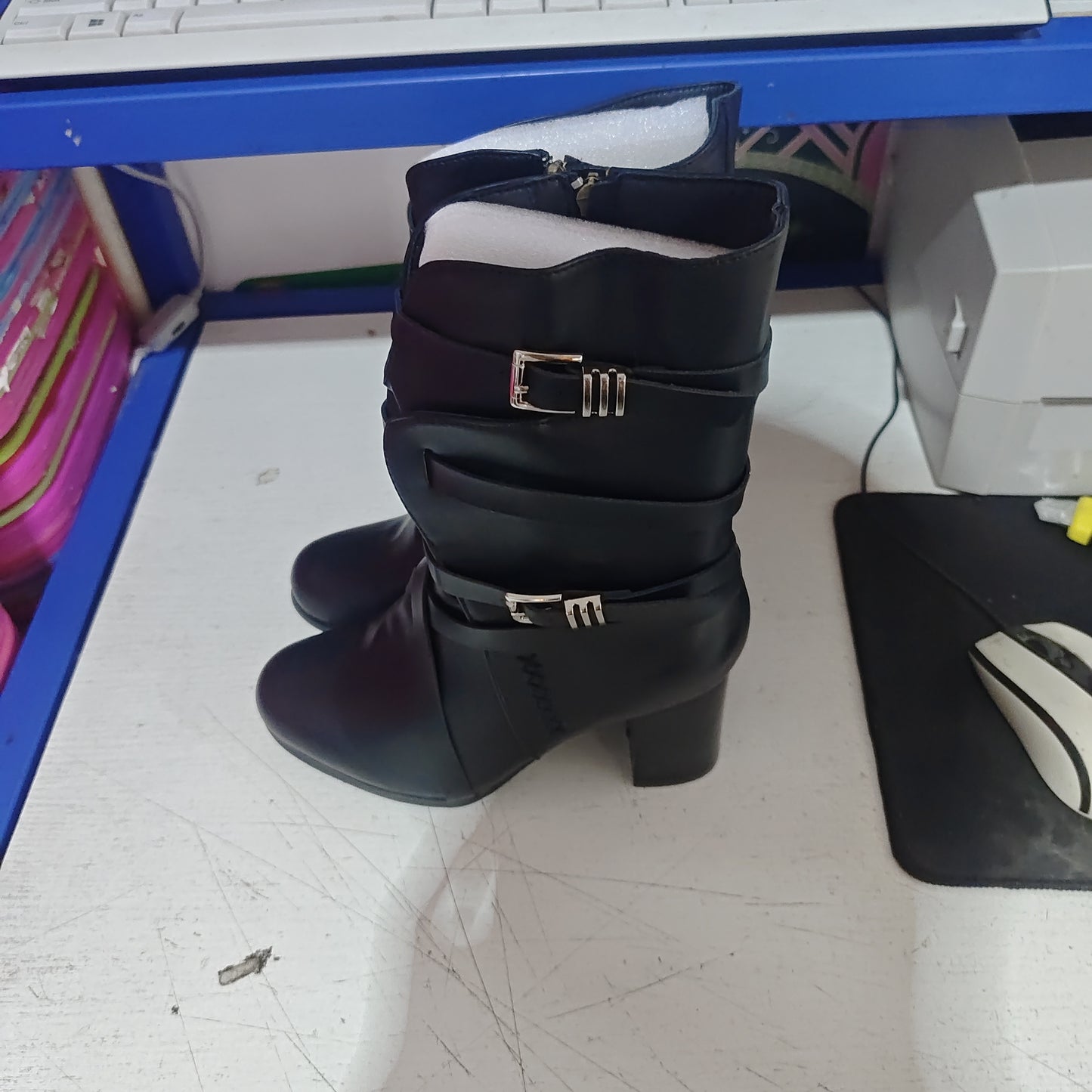 Ladies leather boots