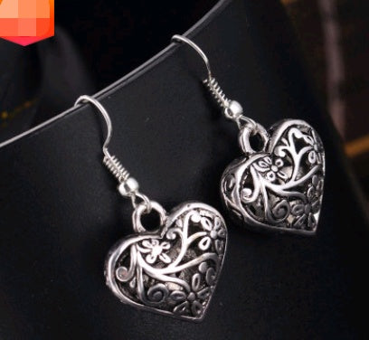 Vintage earrings European and American fashion simple metal retro earrings earrings