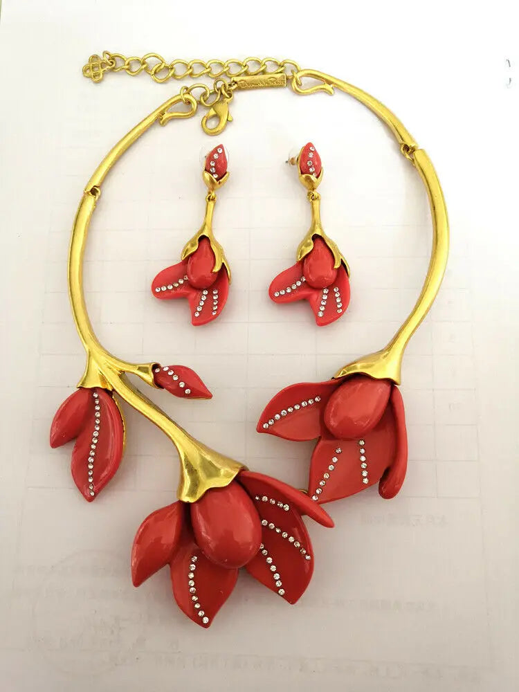 Red Flowers Pendant Chokers Necklaces set