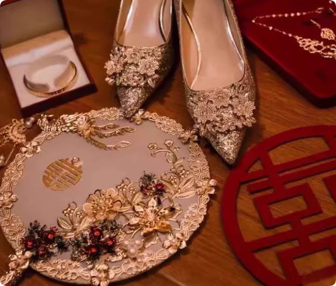 Xiuhe Wedding Dress, Two Wearing Crystal Shoes, Bridal Shoes, Female